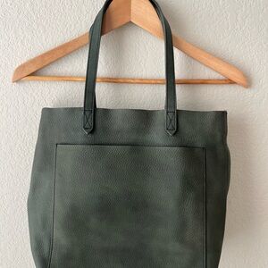 Madewell “Transport” Tote 100% leather bag - olive green
